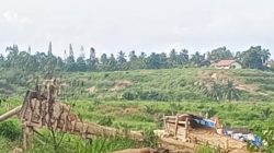 Puluhan Rakit PETI Masih Beroperasi di Areal HGU KTBM, Penambang Diminta Bongkar Sebelum Jumat Pagi