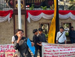 AMP2K Madina Demo Jilid III Minta Kapolri Copot Kapolres Madina Bagus Priandy Dinilai Tidak Becus