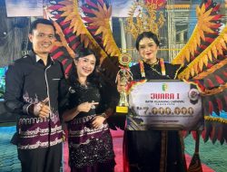 Polres Kuansing Raih Juara 1 Batik Carnival Semarak HUT Kuansing ke-27